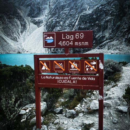 laguna 69 peru