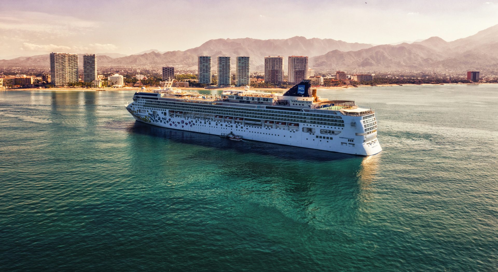 cruise background